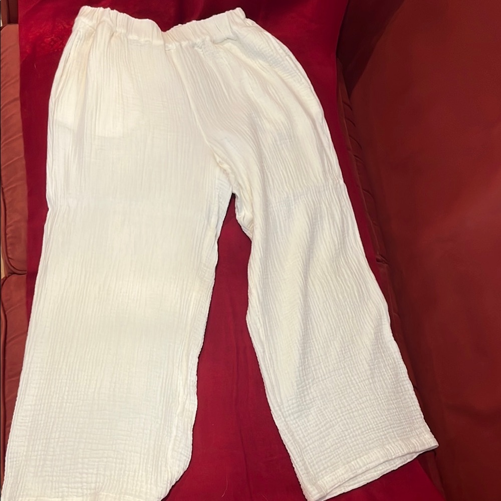 Billabong Textured White Fabric